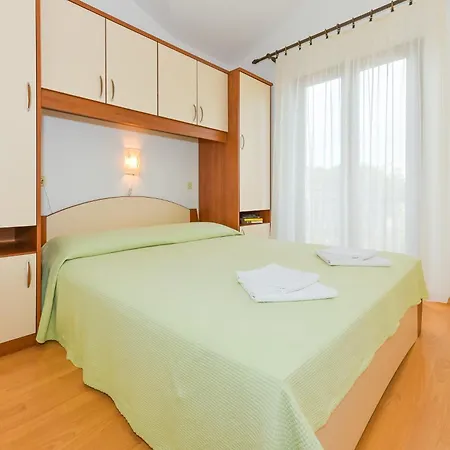 Adria Apartman Biograd na Moru