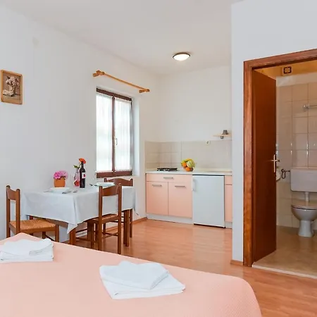 Adria Апартаменты