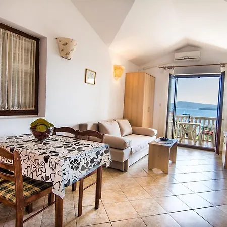 Апартаменты Adria Биоград-на-Мору