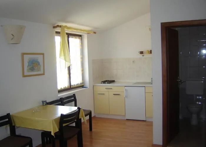 Adria Apartmán *