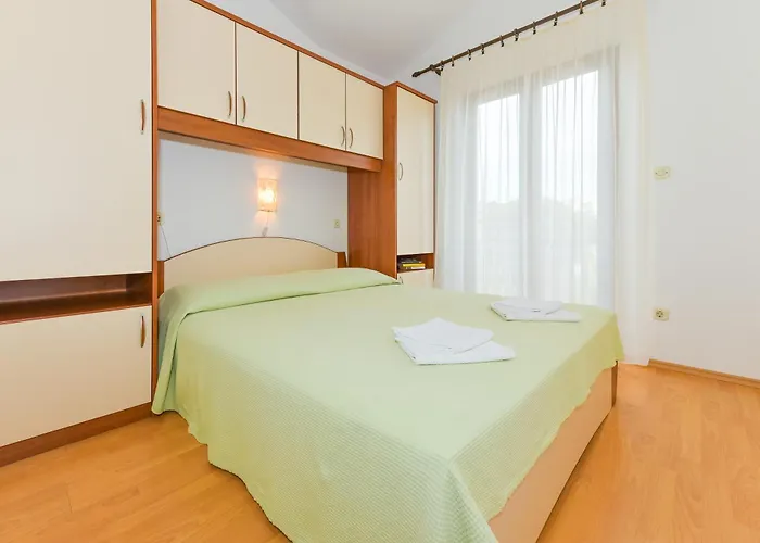 Adria Apartmán Biograd Na Moru
